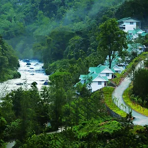 Resort Rivulet ****